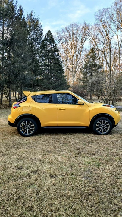 2017 Nissan Juke - Image 11 of 21