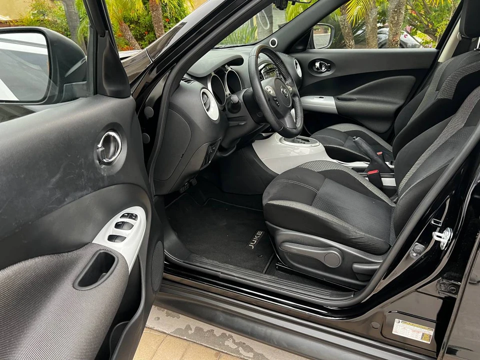 2017 Nissan Juke - Image 8 of 19