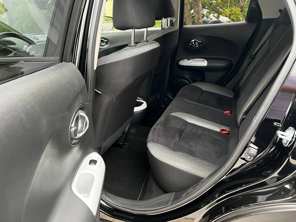 2017 Nissan Juke - Image 13 of 19