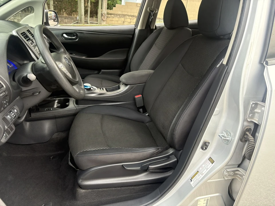 2017 Nissan Leaf - Image 21 of 21
