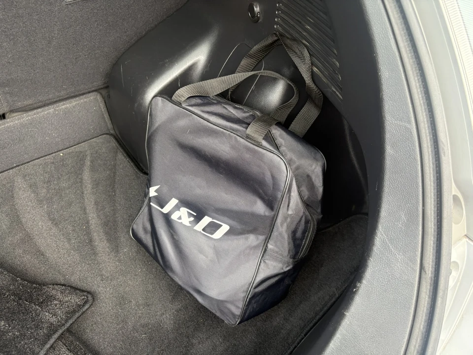 2017 Nissan Leaf - Image 20 of 21