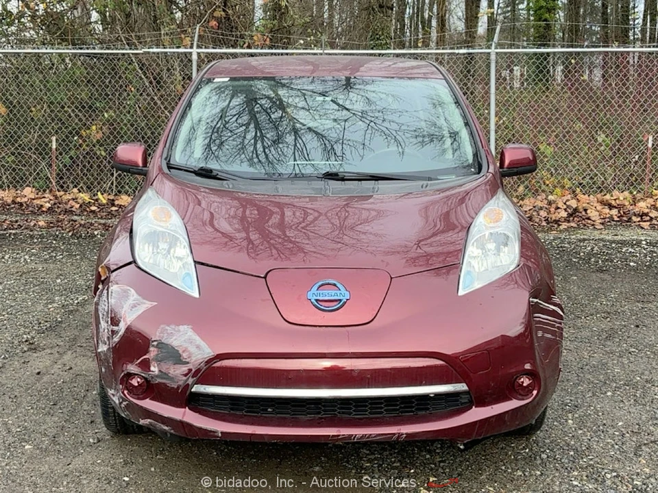2017 Nissan Leaf - Image 7 of 12