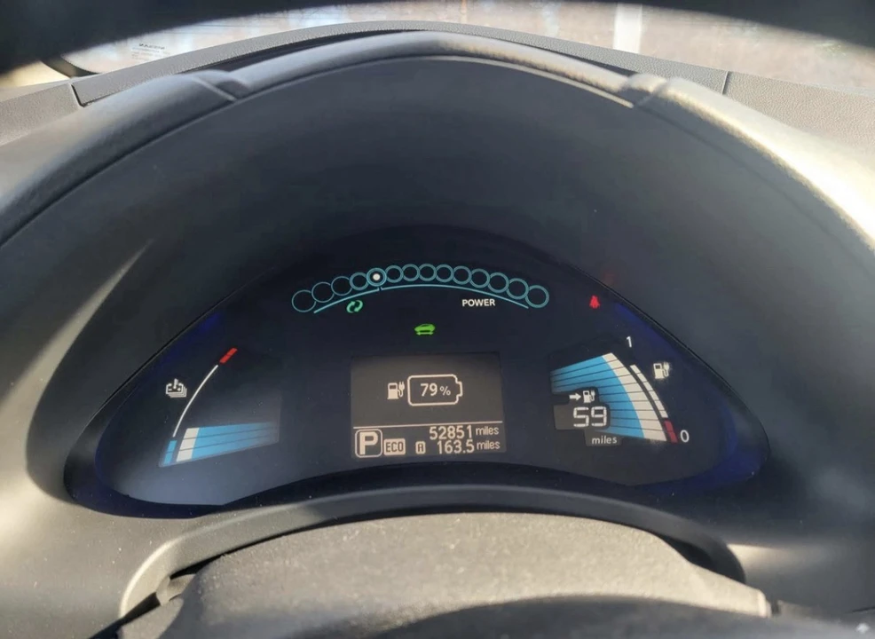 2017 Nissan Leaf - Image 2 of 2