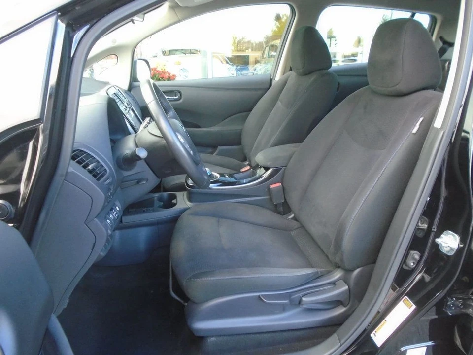 2017 Nissan Leaf - Image 12 of 12