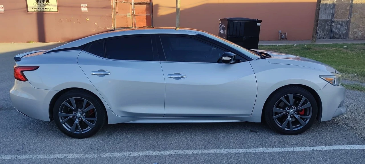 2017 Nissan Maxima 8th Gen - Image 4 of 12