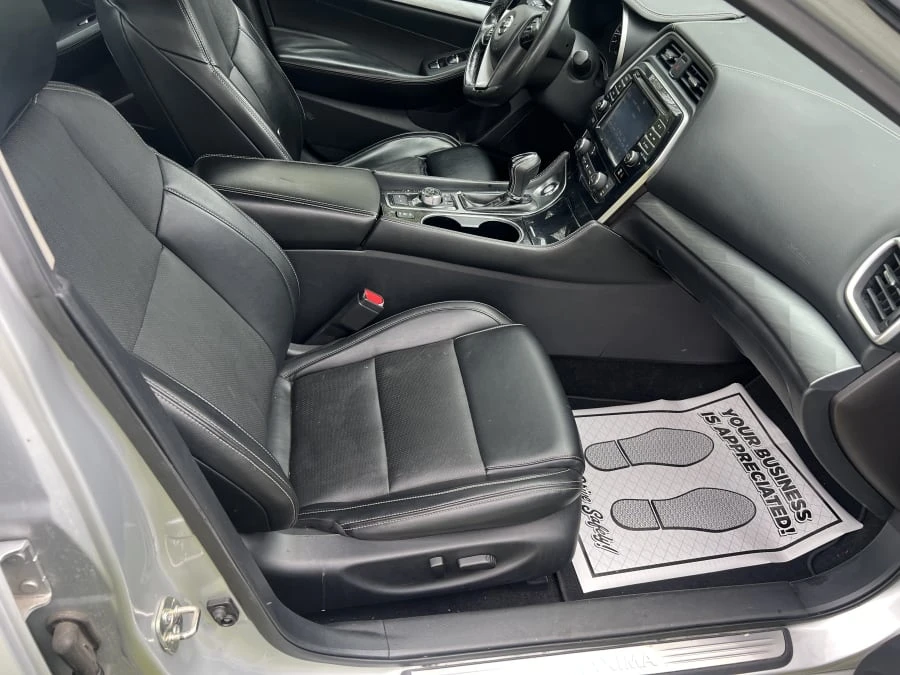2017 Nissan Maxima 8th Gen - Image 14 of 18