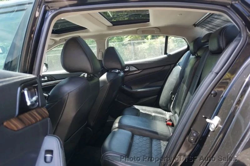 2017 Nissan Maxima 8th Gen - Image 11 of 12