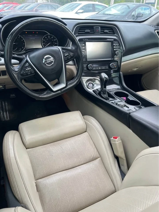 2017 Nissan Maxima 8th Gen - Image 10 of 13