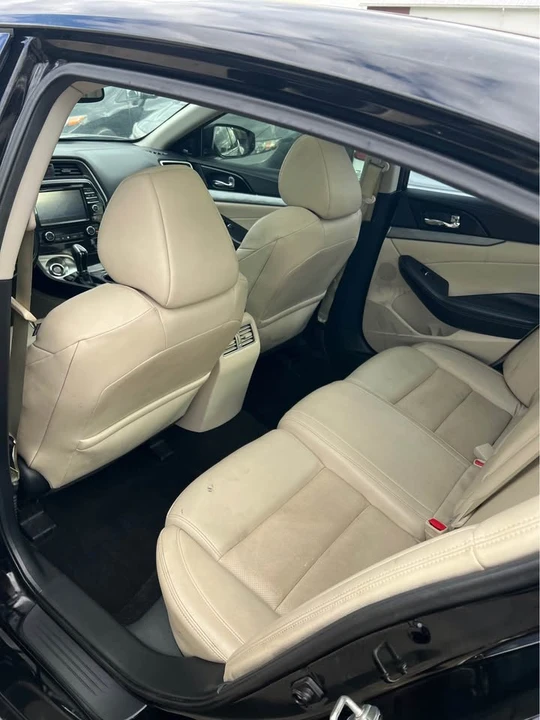 2017 Nissan Maxima 8th Gen - Image 12 of 13