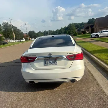 2017 Nissan Maxima Platinum