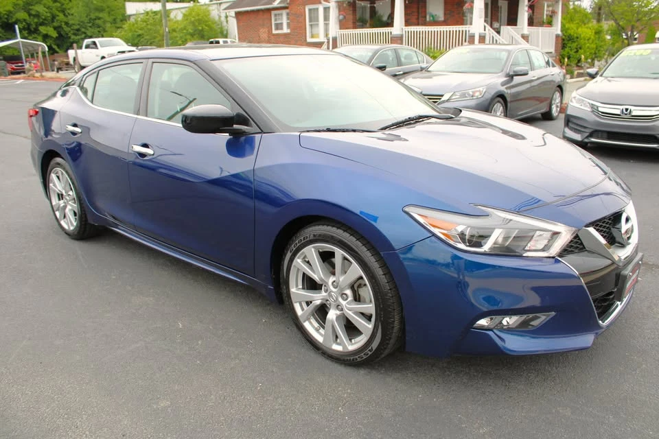 2017 Nissan Maxima 8th Gen - Image 4 of 18