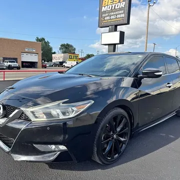 2017 Nissan Maxima SR