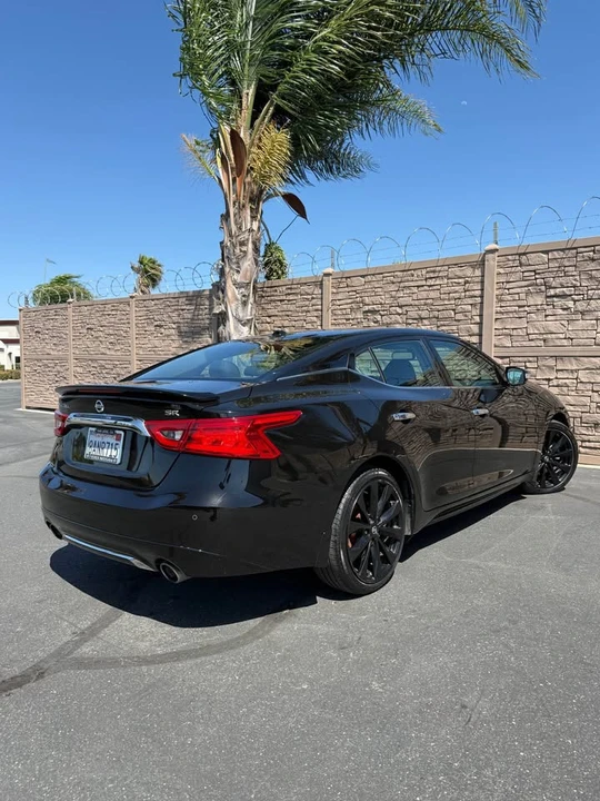 2017 Nissan Maxima 8th Gen - Image 4 of 11