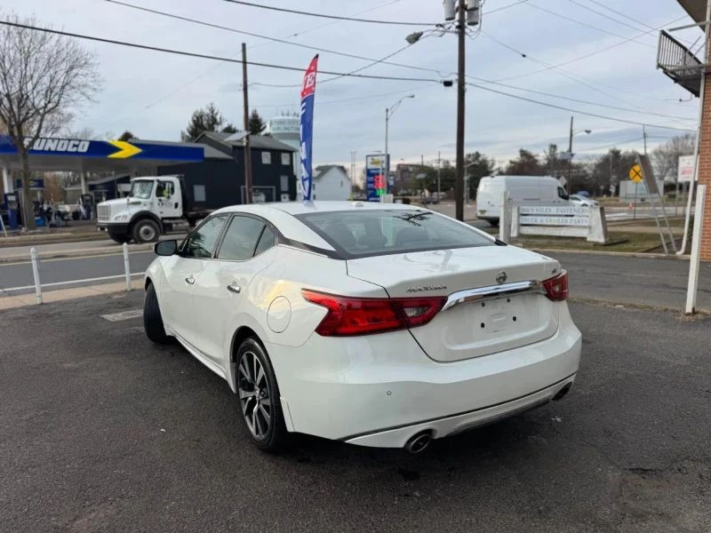2017 Nissan Maxima 8th Gen - Image 11 of 12
