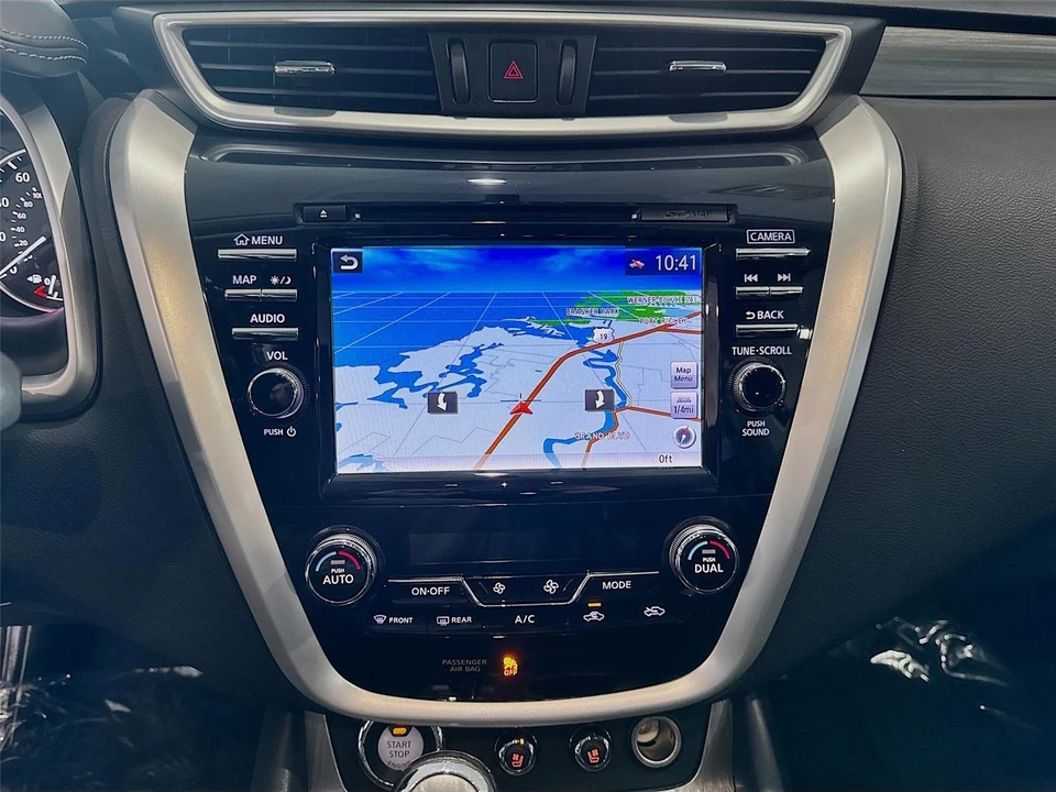 2017 Nissan Murano 3rd Gen - Image 11 of 21