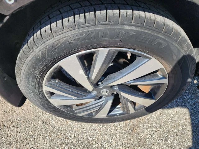 2017 Nissan Murano 3rd Gen - Image 15 of 21