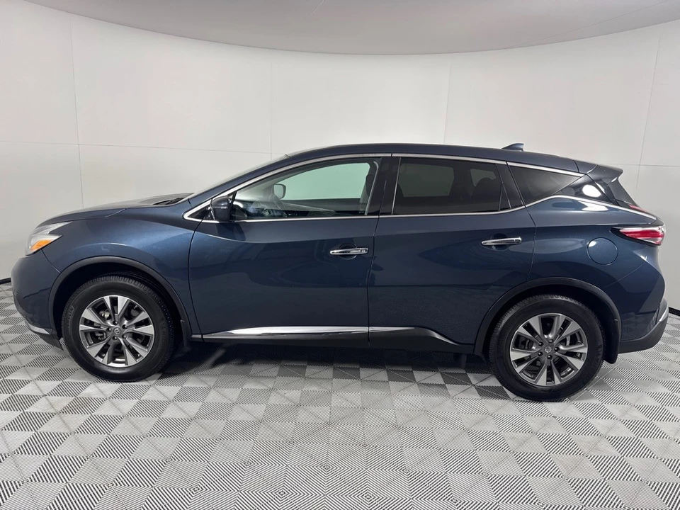 2017 Nissan Murano 3rd Gen - Image 9 of 12