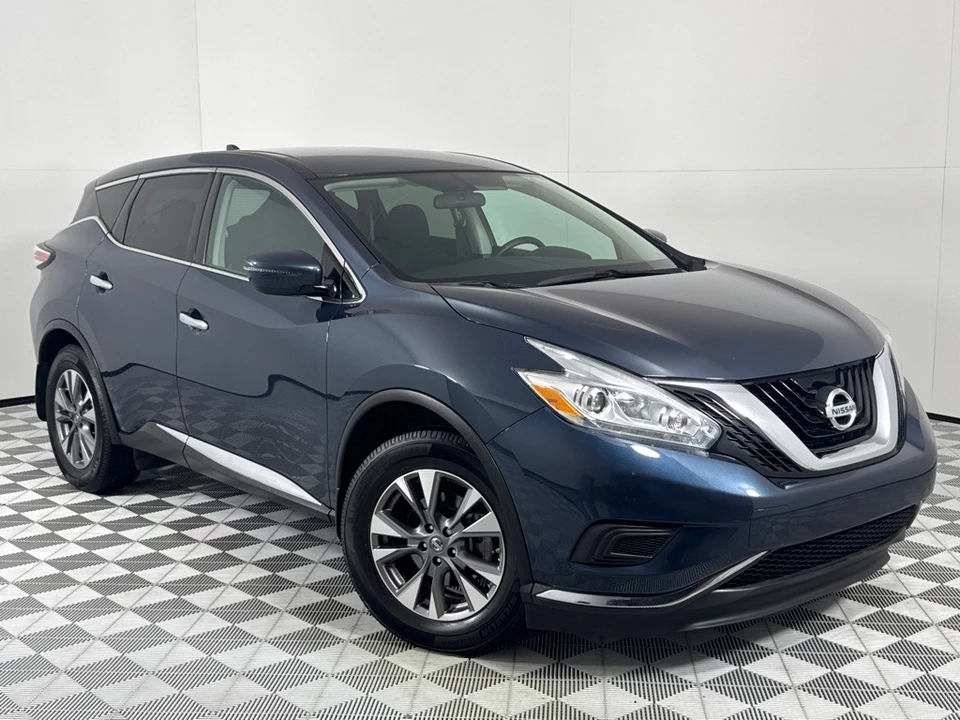2017 Nissan Murano 3rd Gen - Image 2 of 12