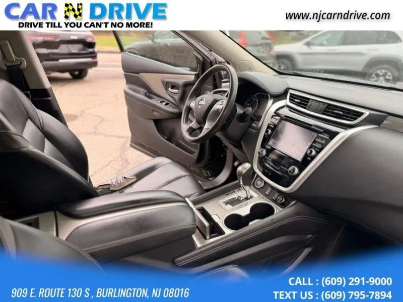 2017 Nissan Murano 3rd Gen - Image 9 of 12