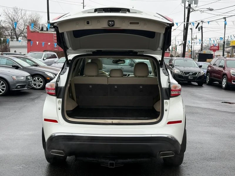 2017 Nissan Murano 3rd Gen - Image 10 of 12