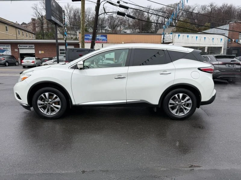 2017 Nissan Murano 3rd Gen - Image 4 of 12