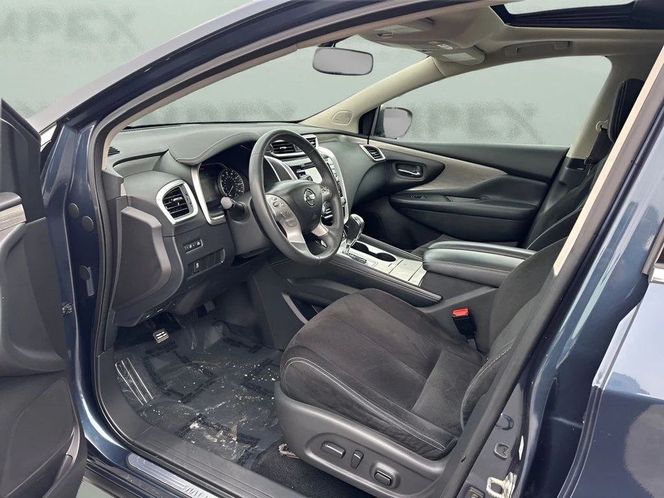 2017 Nissan Murano 3rd Gen - Image 9 of 12