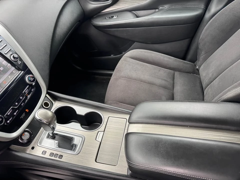 2017 Nissan Murano 3rd Gen - Image 14 of 16