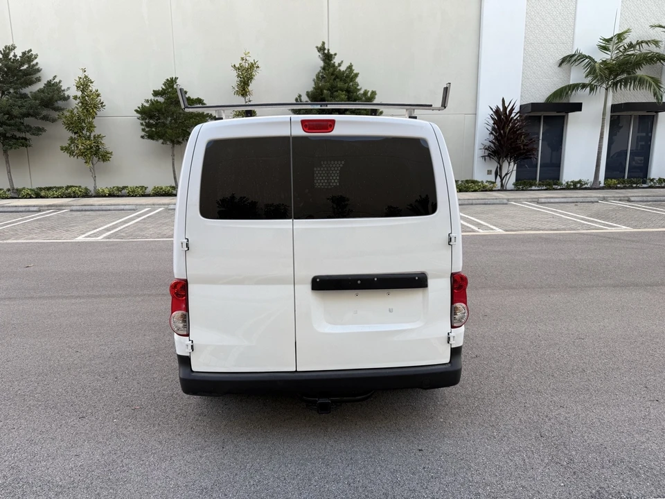 2017 Nissan NV1500 - Image 6 of 20