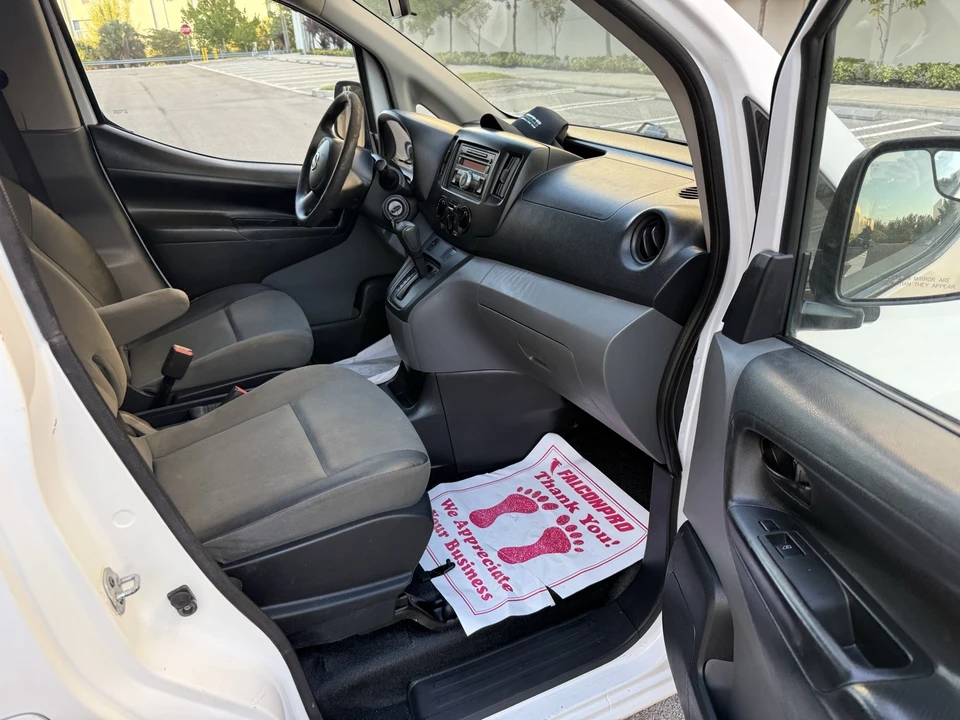 2017 Nissan NV1500 - Image 10 of 20
