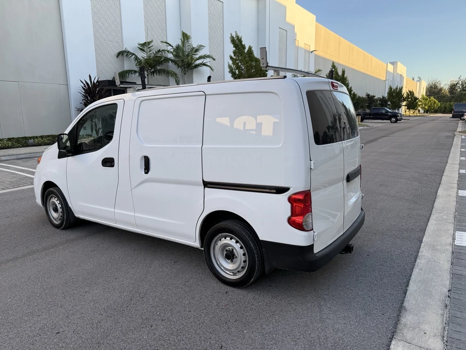 2017 Nissan NV1500 - Image 5 of 20