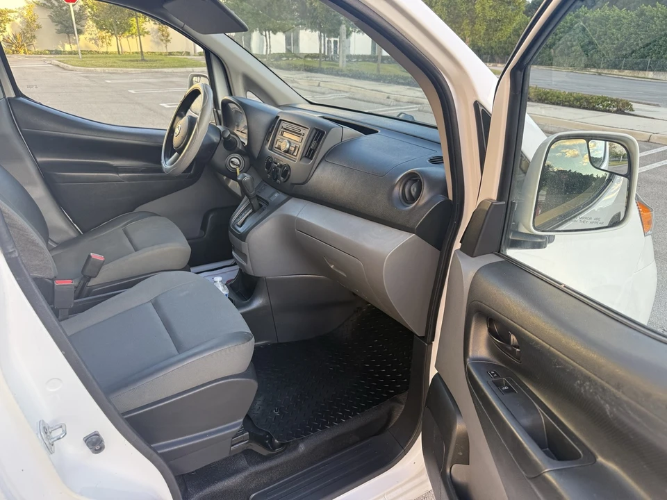 2017 Nissan NV1500 - Image 12 of 21