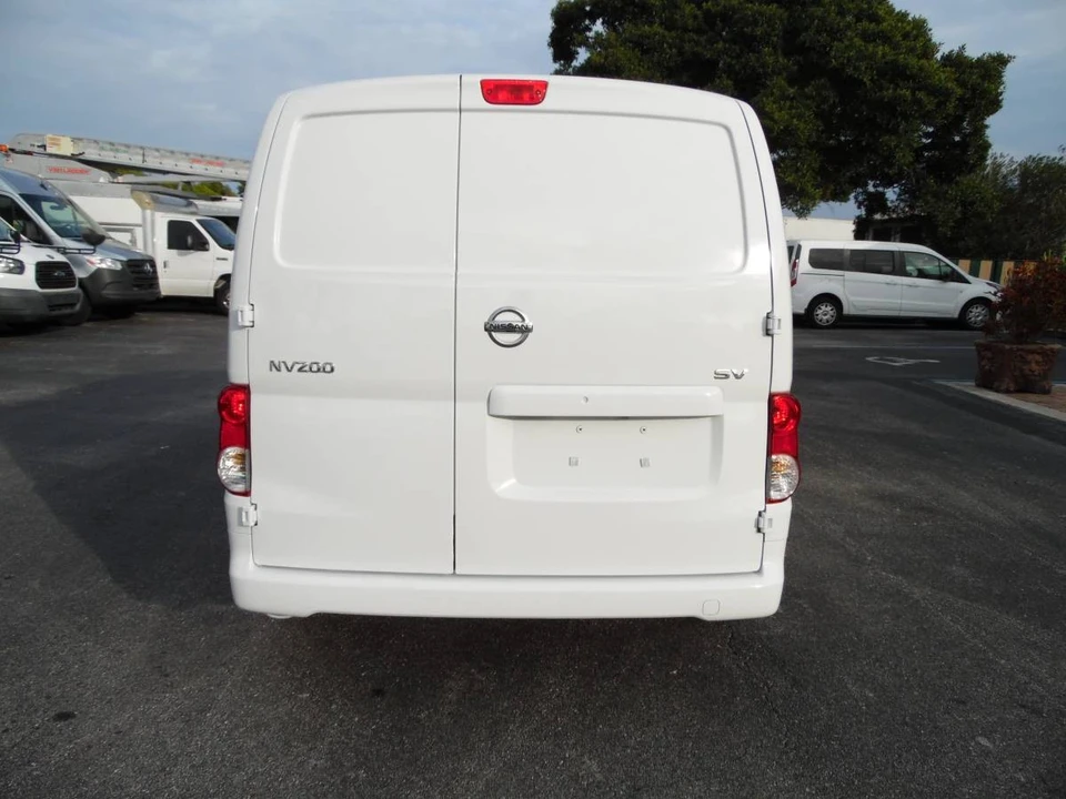 2017 Nissan NV - Image 6 of 21