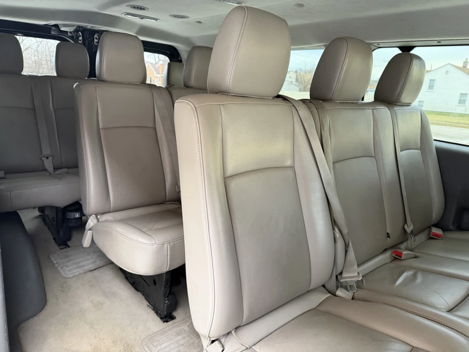 2017 Nissan NV3500 - Image 14 of 21
