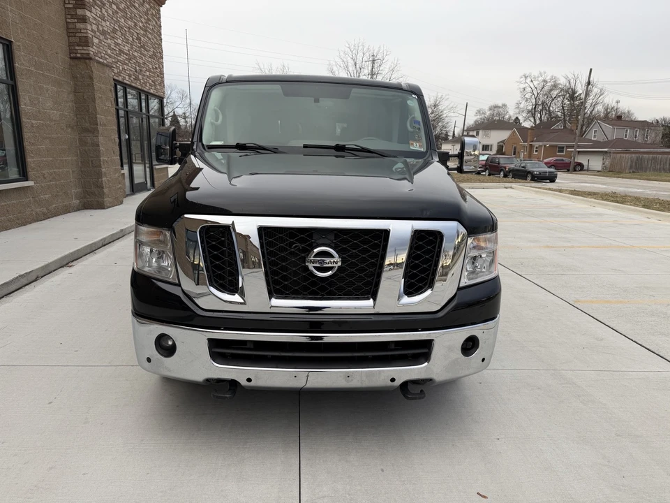 2017 Nissan NV3500 - Image 3 of 21