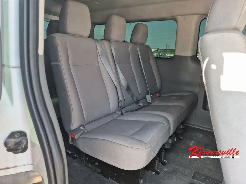 2017 Nissan NV - Image 9 of 11