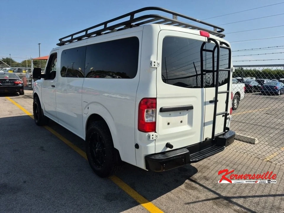 2017 Nissan NV - Image 3 of 11