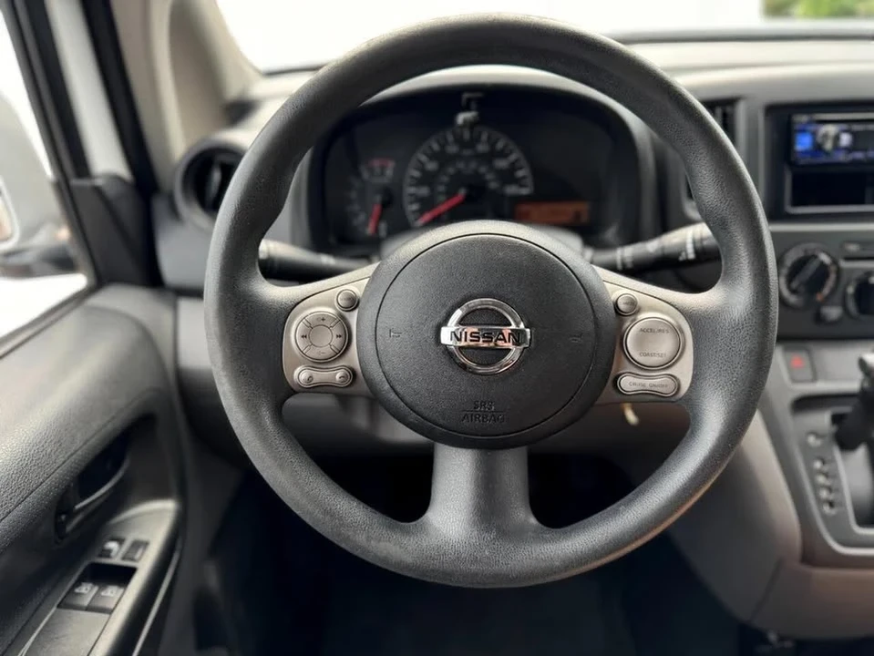 2017 Nissan NV - Image 19 of 20