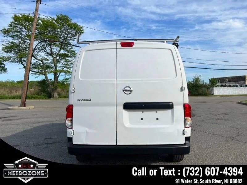 2017 Nissan NV - Image 12 of 12