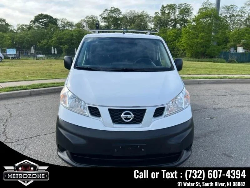 2017 Nissan NV - Image 3 of 12