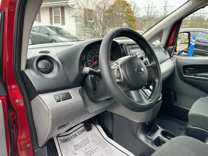2017 Nissan NV - Image 10 of 12