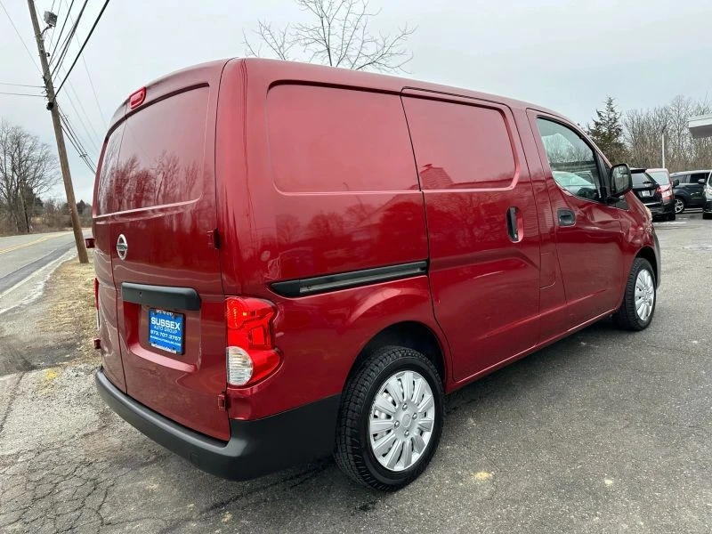 2017 Nissan NV - Image 6 of 12