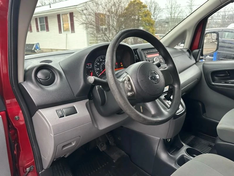 2017 Nissan NV - Image 10 of 12