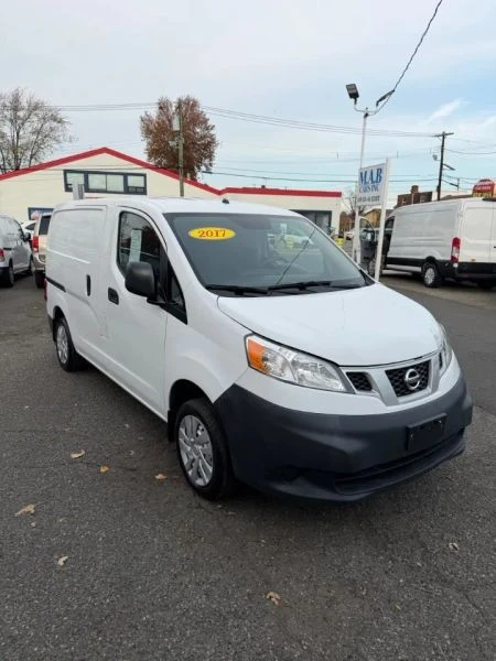 2017 Nissan NV - Image 2 of 9