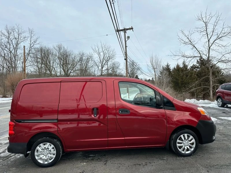 2017 Nissan NV - Image 8 of 12
