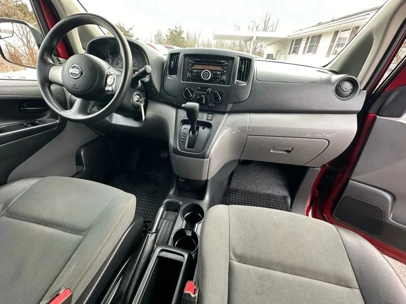 2017 Nissan NV - Image 11 of 12