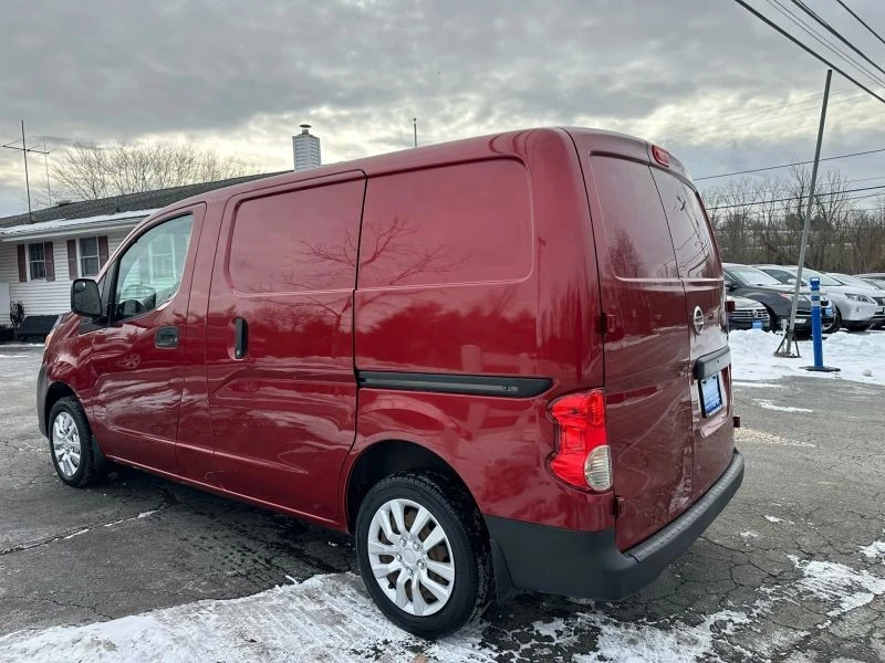 2017 Nissan NV - Image 6 of 12