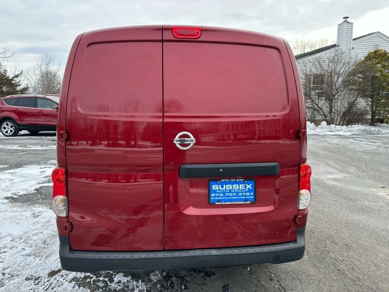 2017 Nissan NV - Image 5 of 12