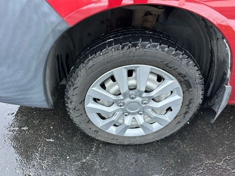 2017 Nissan NV - Image 9 of 12