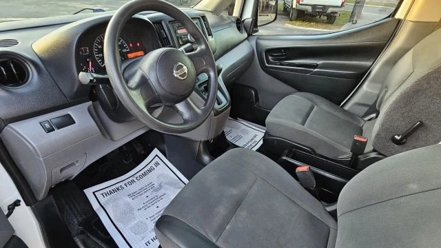 2017 Nissan NV - Image 18 of 21