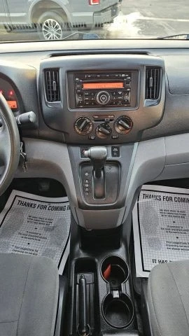 2017 Nissan NV - Image 20 of 21